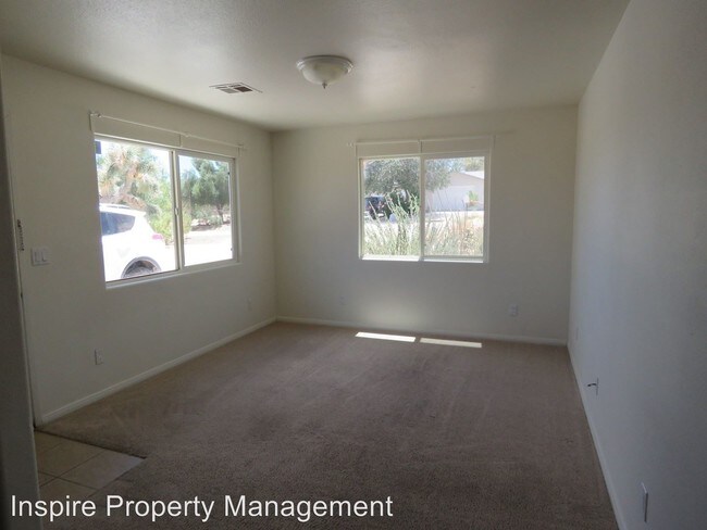 Building Photo - 61524 Desert Air Rd