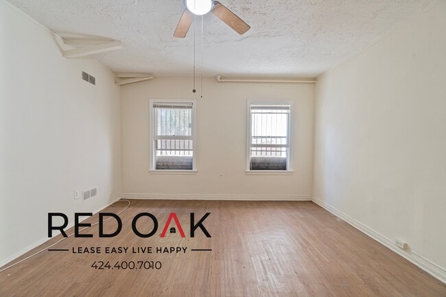 Foto del edificio - 400 S Kenmore Ave