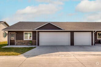Building Photo - 1118 Shirley Ln