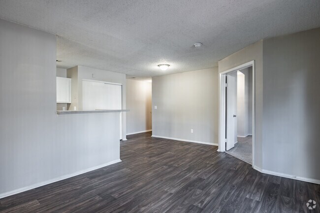 2HAB, 2BA - 997SF - Crystal Meadows