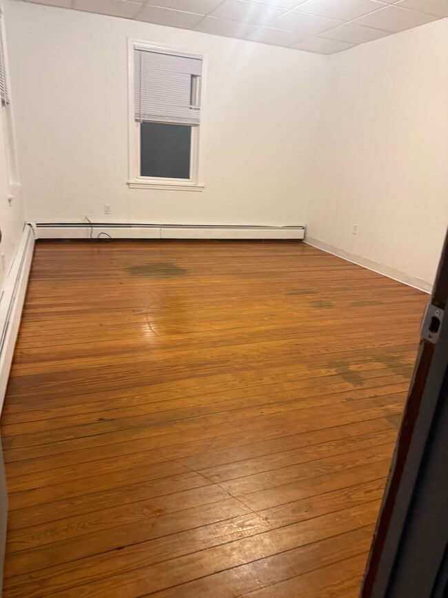 Living Room - 137 Bradford St