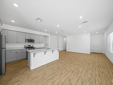 Foto del edificio - 9626 Greenwood Gln Ln