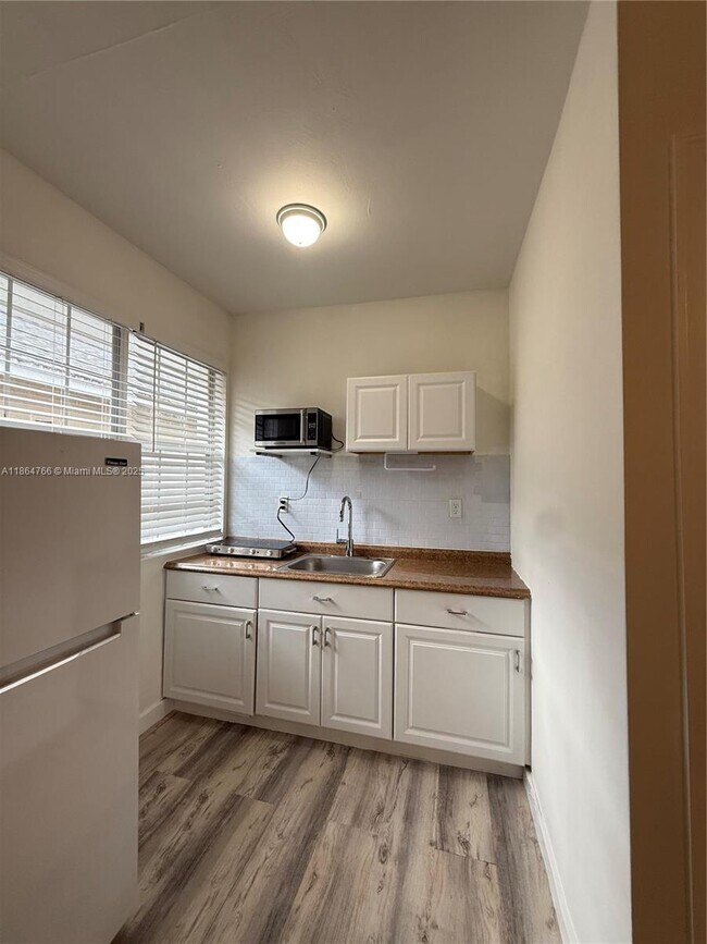 Foto del edificio - 14049 SW 103rd Terrace