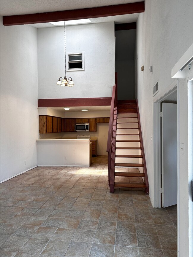 Foto del edificio - 12202 Copper Tree Pvt Ln