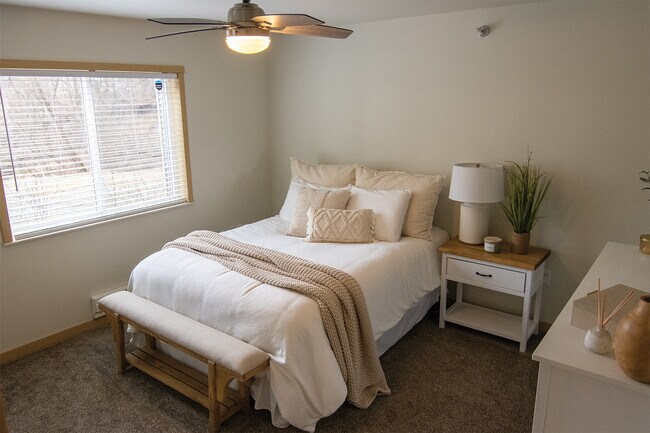 Foto del edificio - 9522 E 16 Frontage Rd