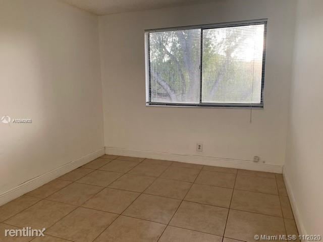 Building Photo - 2 br, 2 bath Condo - 183 Lakeview Dr
