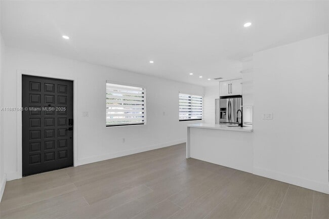 Foto del edificio - 1293 SW 22nd Ave