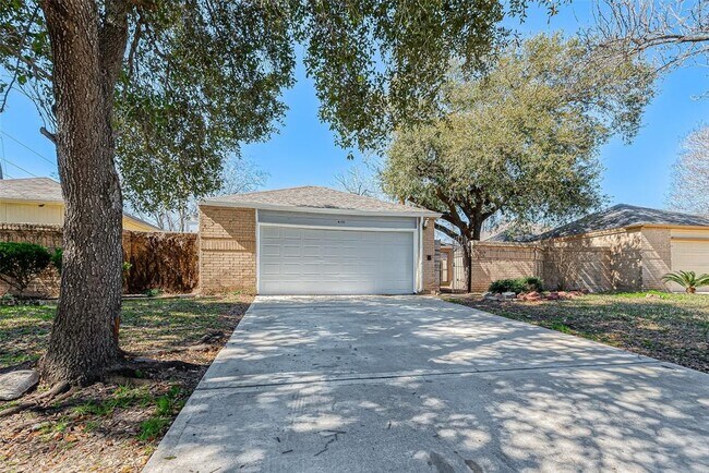 Building Photo - 4130 Summit Valley Dr