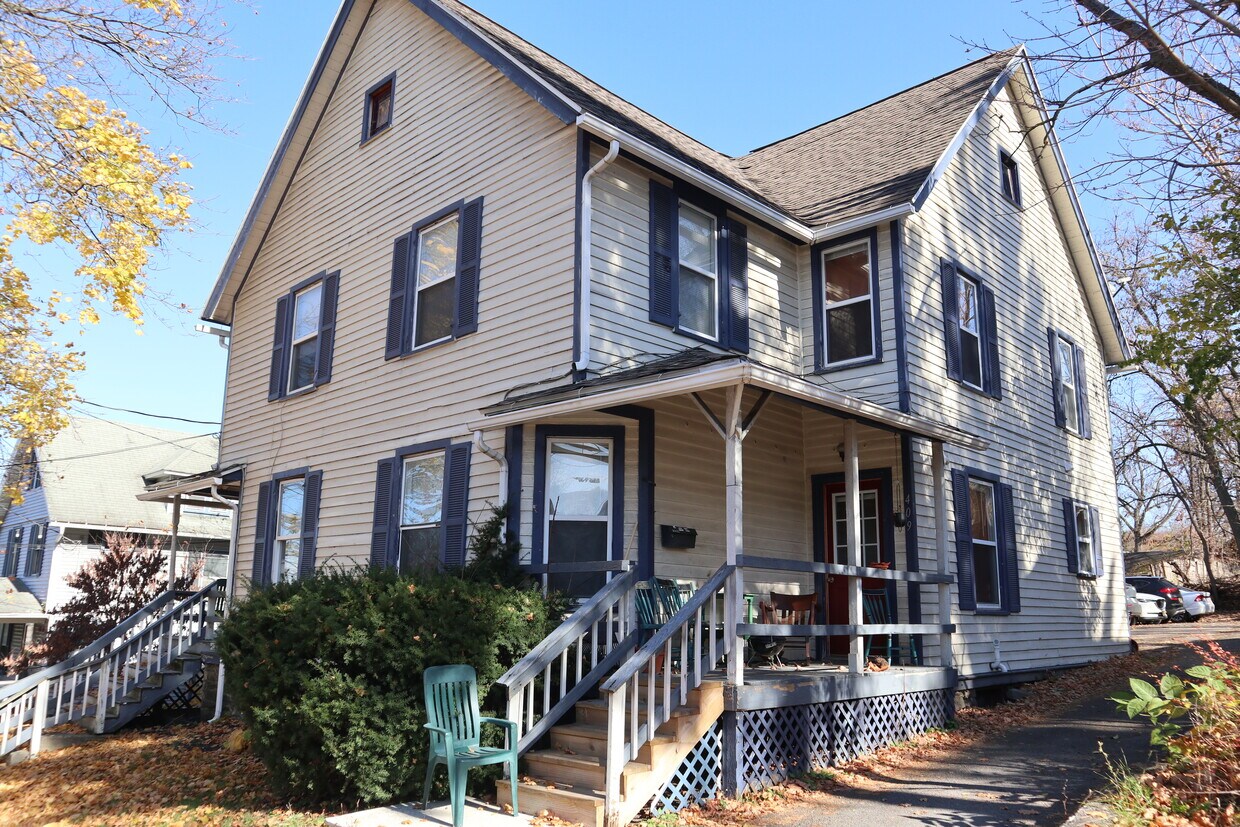 Primary Photo - 409 S Aurora St