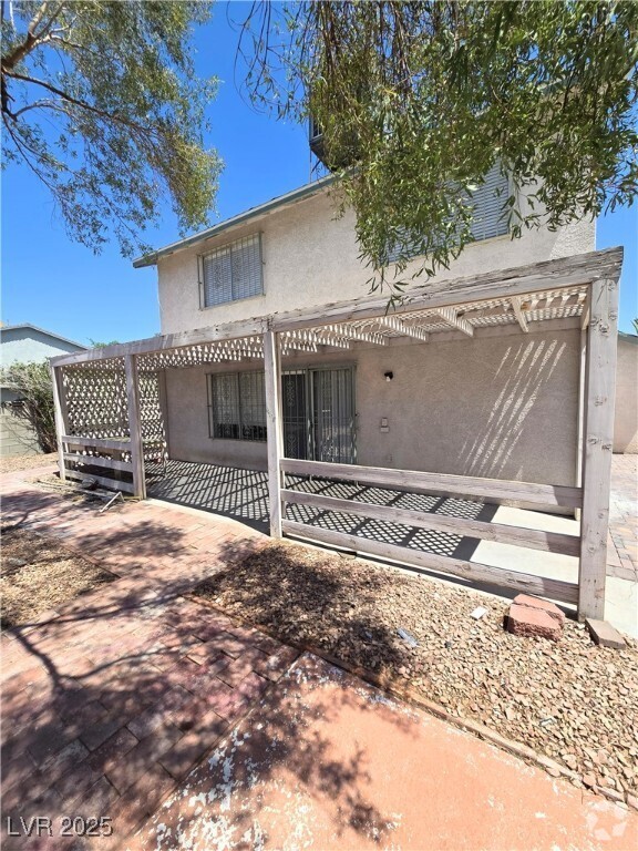 Building Photo - 3541 Bronco Rd