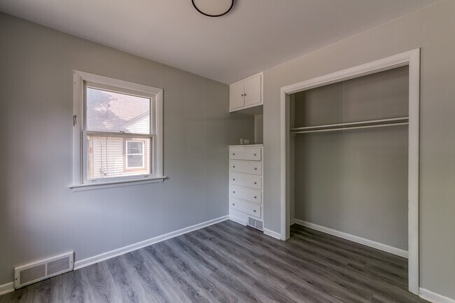 Foto del edificio - 1236 Underwood Ave SE