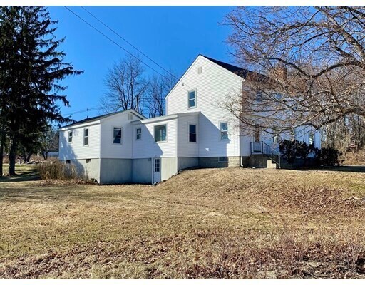 Building Photo - 157 Redstone Hill Rd