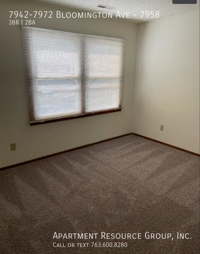 Building Photo - Lovely 3bed/1.5bath Townhome for Rent in B...