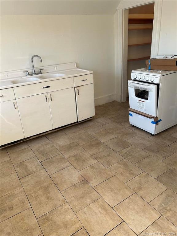 Foto del edificio - 796 Elm St