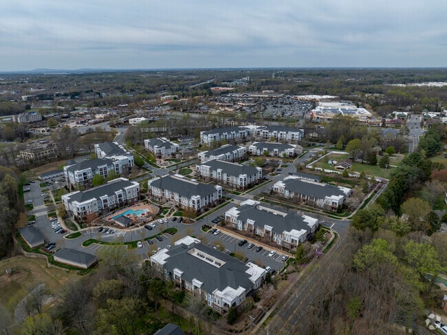 3D Exterior - Holly Crest Apartments