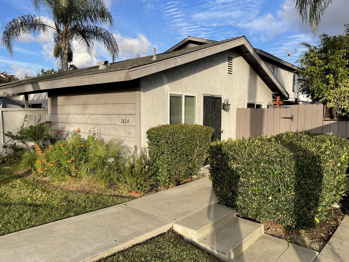 Foto principal - 3424 Thunder Dr