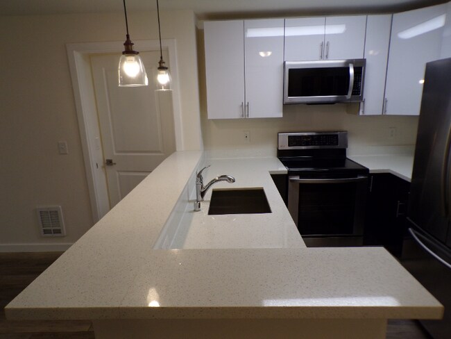 Foto del edificio - 12544 15th Ave NE