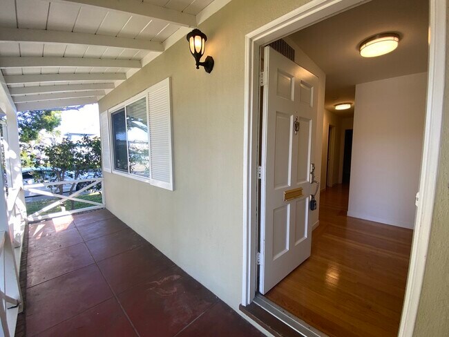 Foto del edificio - 2101 Trousdale Dr