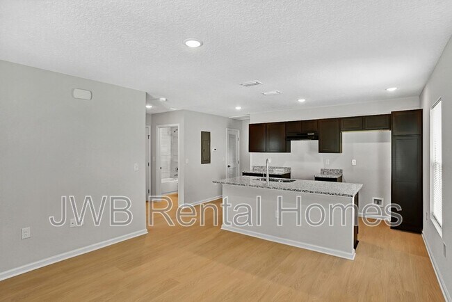 Foto del edificio - 1332 Steele St
