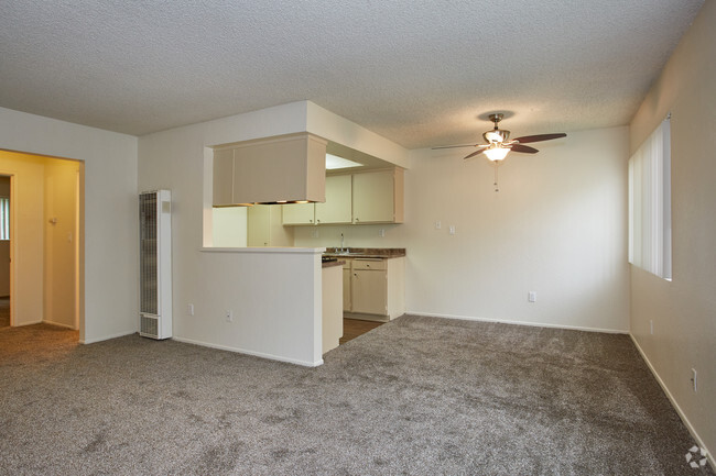 1BR, 1BA - 735 - Balboa Apartments