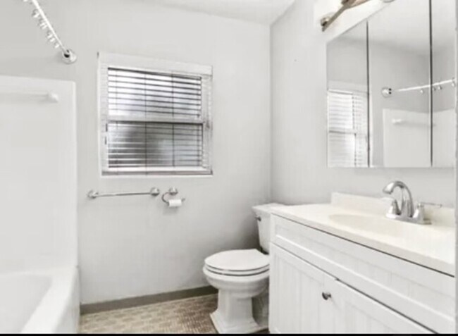 Foto del edificio - 1301 Wynnewood Dr