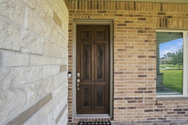 Foto del edificio - 14130 Aspen Woods Ct
