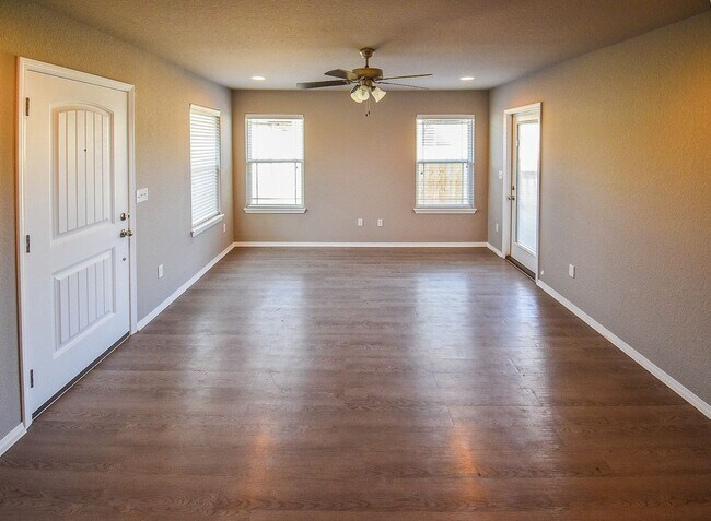 Foto del edificio - Nice 3 Bed/2 Bath Duplex in Prairie Grove