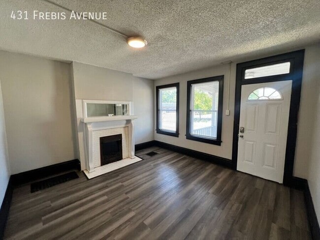 Building Photo - 431 Frebis Ave