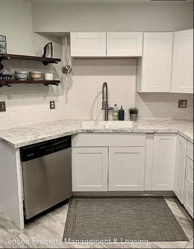 Building Photo - 2 br, 1 bath House - 388 South 100 West #3