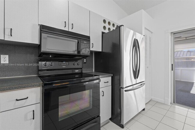 Building Photo - 13400 SW 182nd St