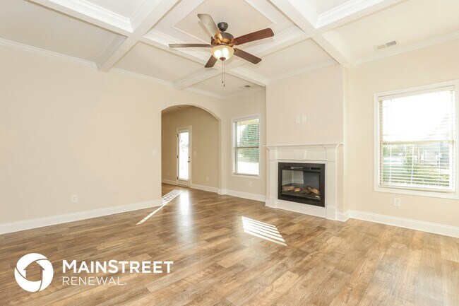 Foto del edificio - 2230 Pathfinder Dr