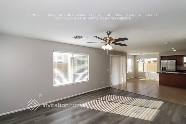 Foto del edificio - 7261 W Glenn Dr