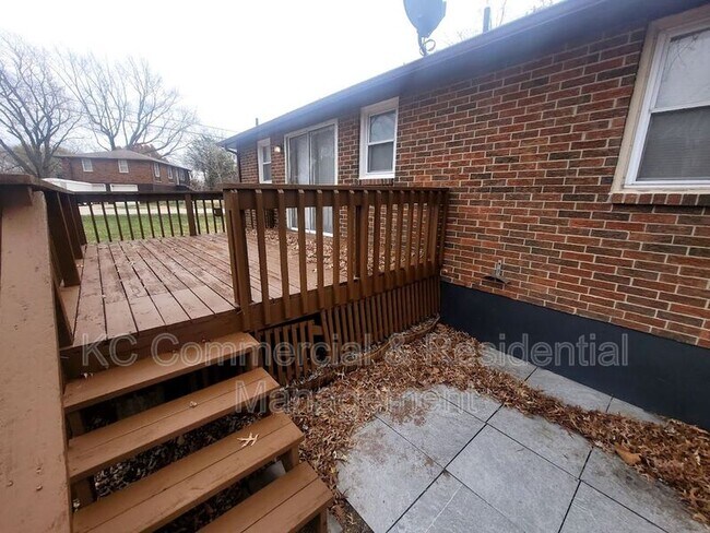 Foto del edificio - 11400 N Charlotte St
