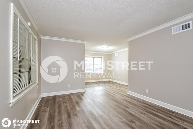 Foto del edificio - 5041 Davis Cove