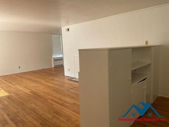 Building Photo - Historical Mare Island Duplex Unit