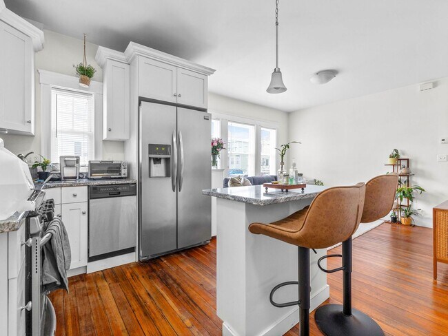 Photo - 80 Bowdoin St Apartment