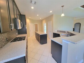 Building Photo - 2134 Hill Canyon Ct
