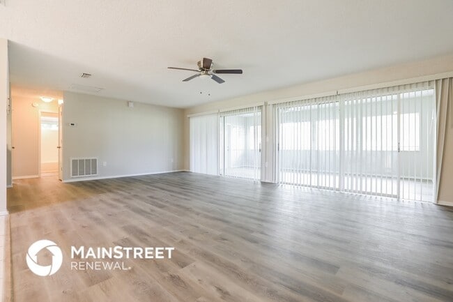 Building Photo - 1303 Pine Needle Rd