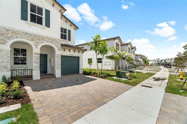 Building Photo - 12609 NW 23rd Pl