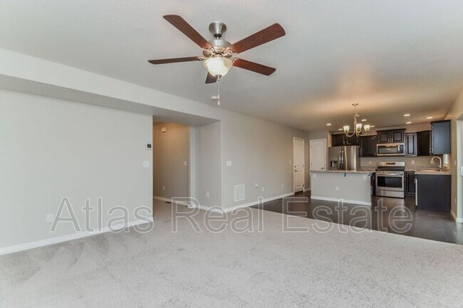 Foto del edificio - 6039 Meadowbank Ln