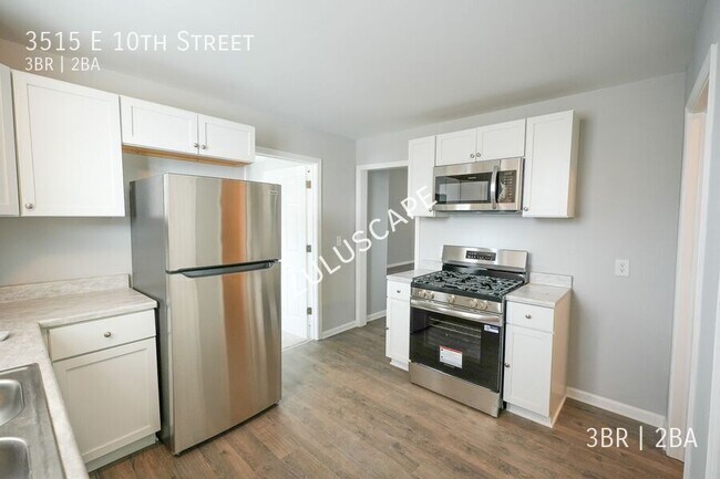 Foto del edificio - 3515 E 10th St