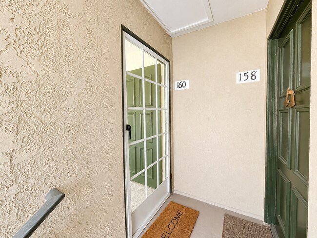 Foto del edificio - 160 Streamwood
