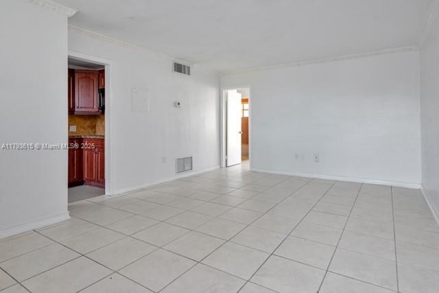 Building Photo - 1515 NE 125th Terrace