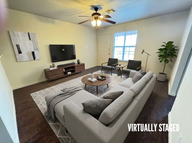 Foto del edificio - 408 Brittney Way