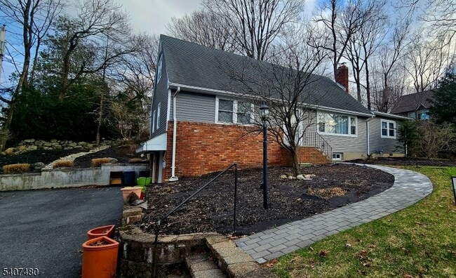 Building Photo - 49 Fayson Lakes Rd