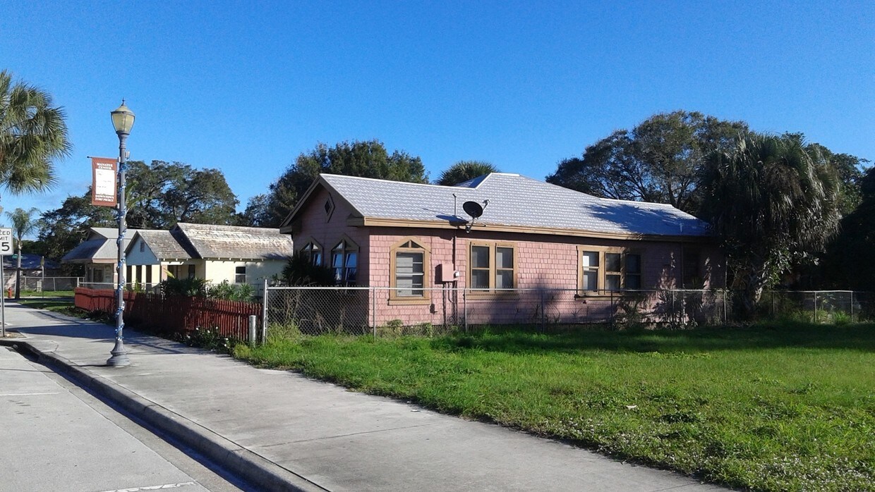 Primary Photo - 2506 Avenue D