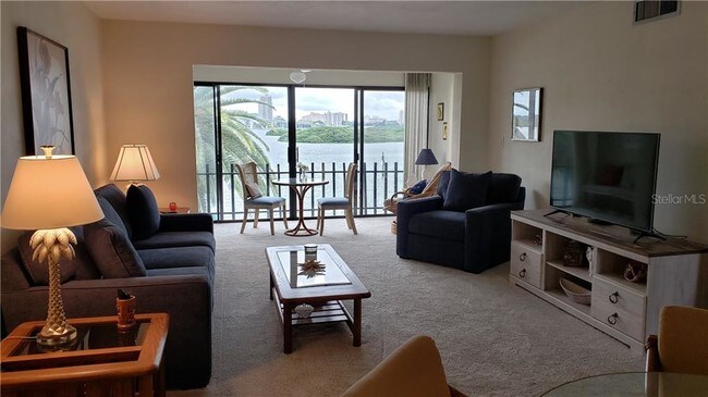 Foto del edificio - 868 Bayway Blvd