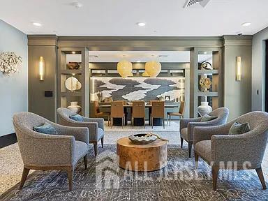 Foto del edificio - 2000 Schindler Dr