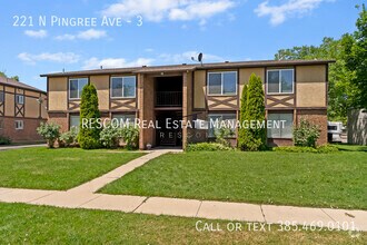 Building Photo - 221 N Pingree Ave