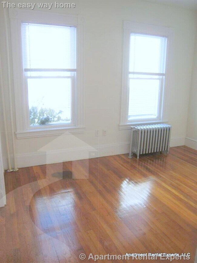 Foto del edificio - 19 Henderson St